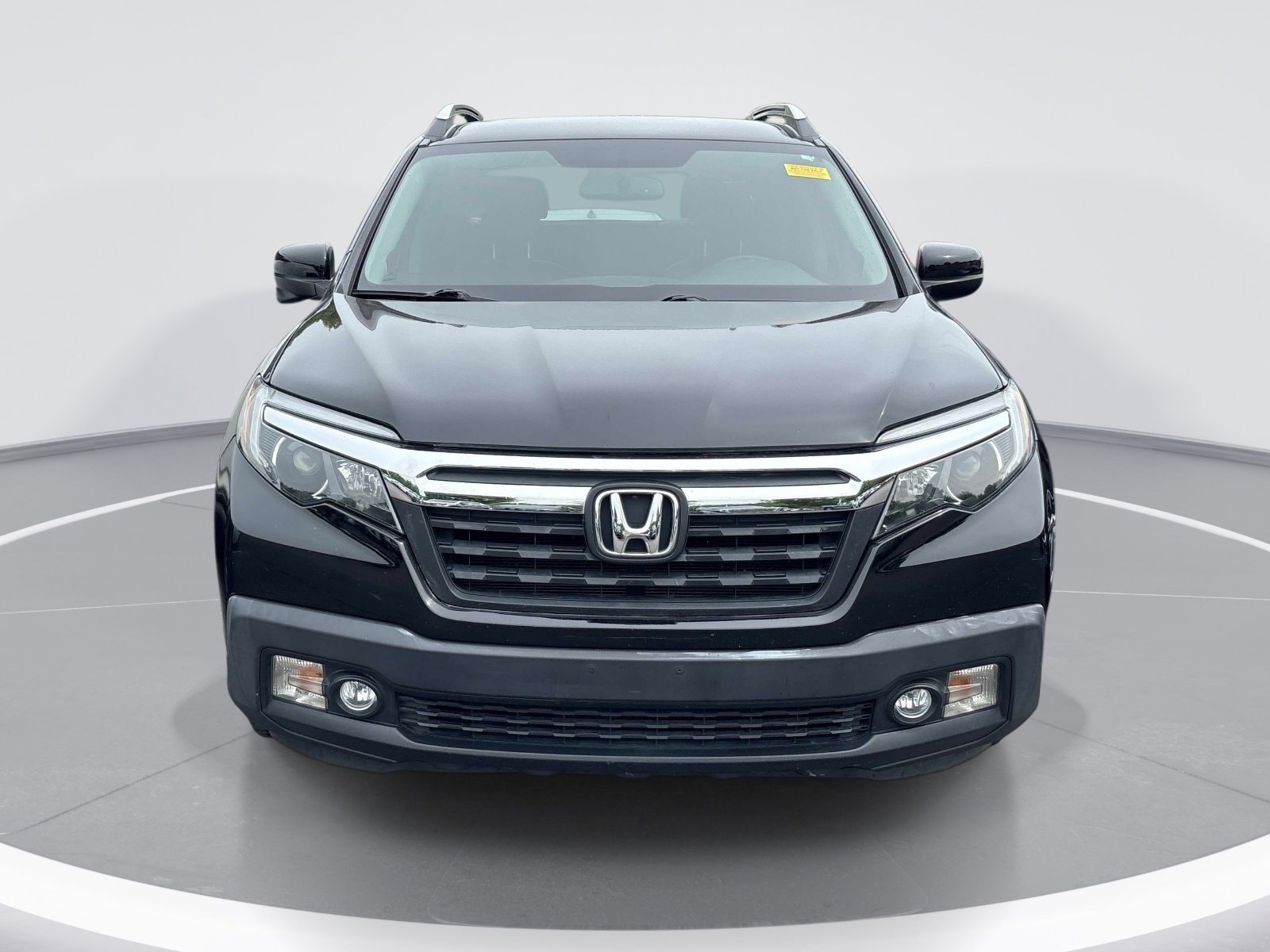 2017 Honda Ridgeline RTL-T photo 3