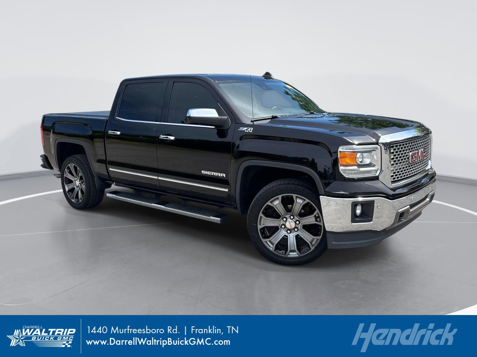 2015 GMC Sierra 4WD Crew Cab SLT SWB's photo