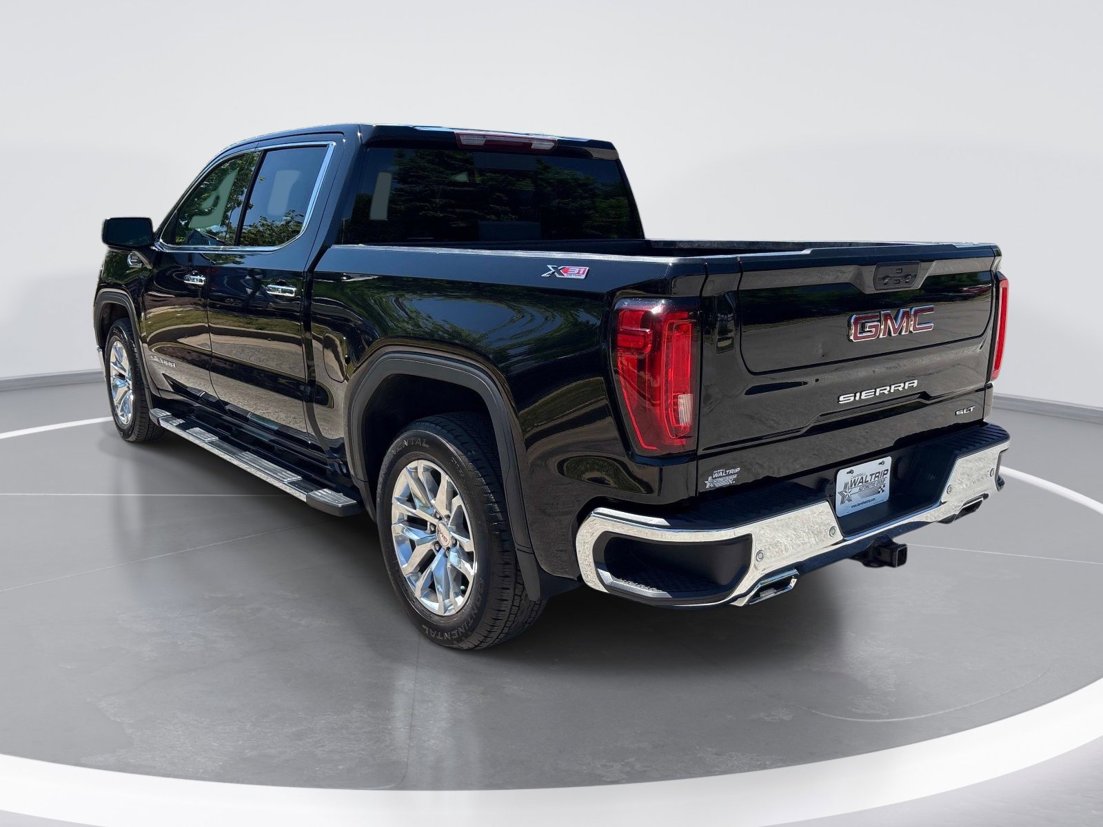 2020 GMC Sierra 1500 SLT photo 4
