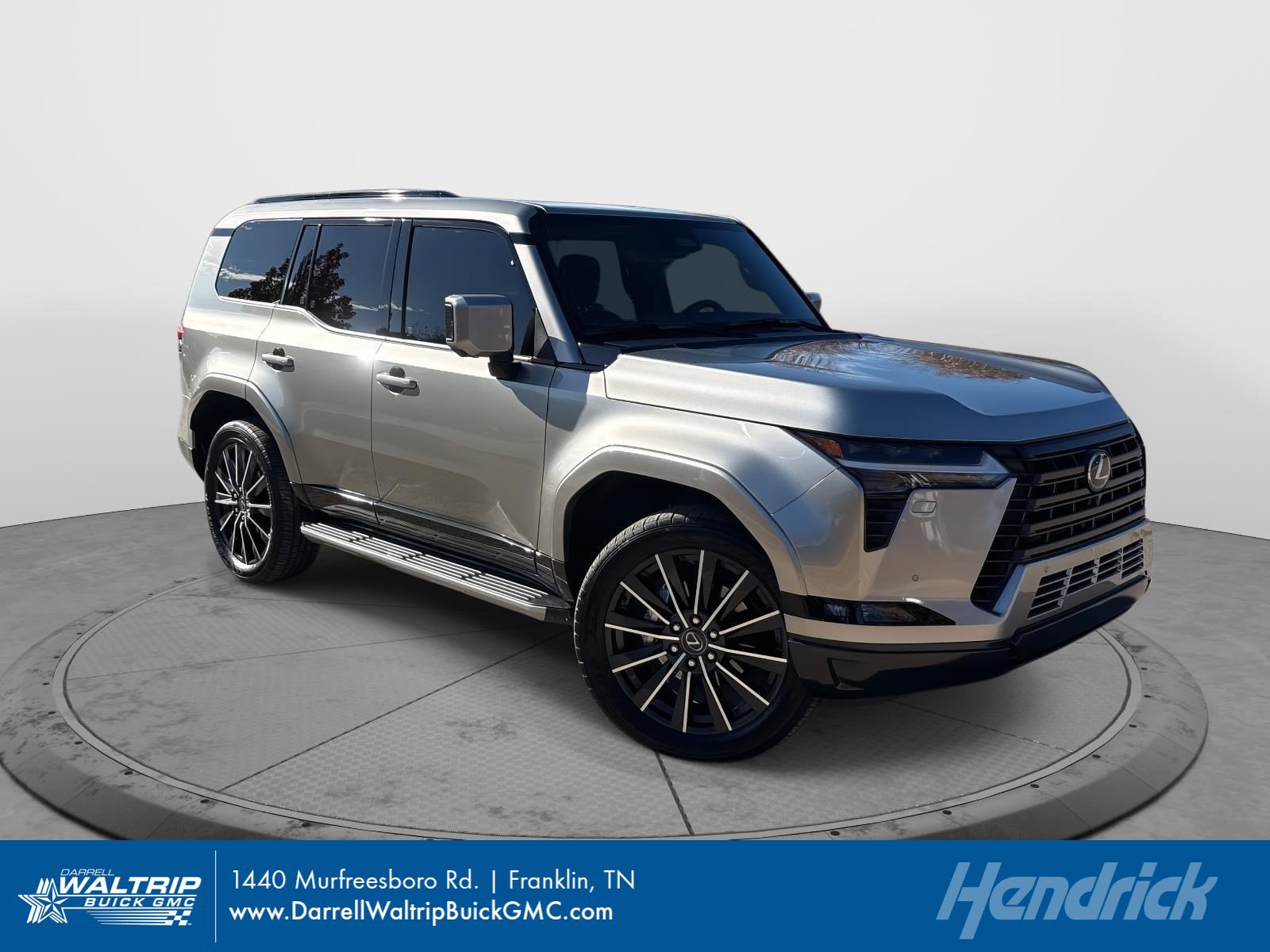 2024 Lexus GX Luxury's photo