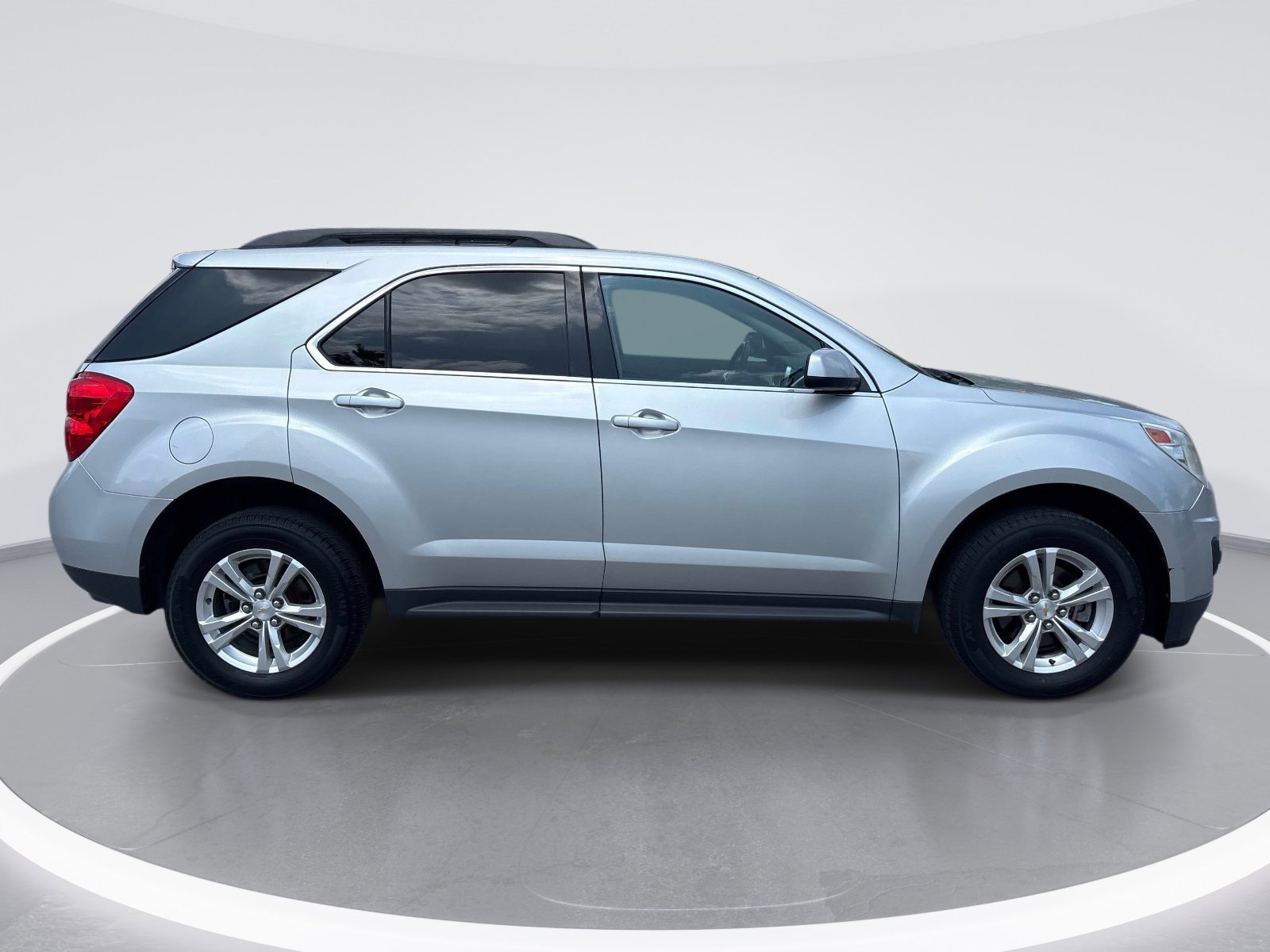 2015 Chevrolet Equinox LT photo 3