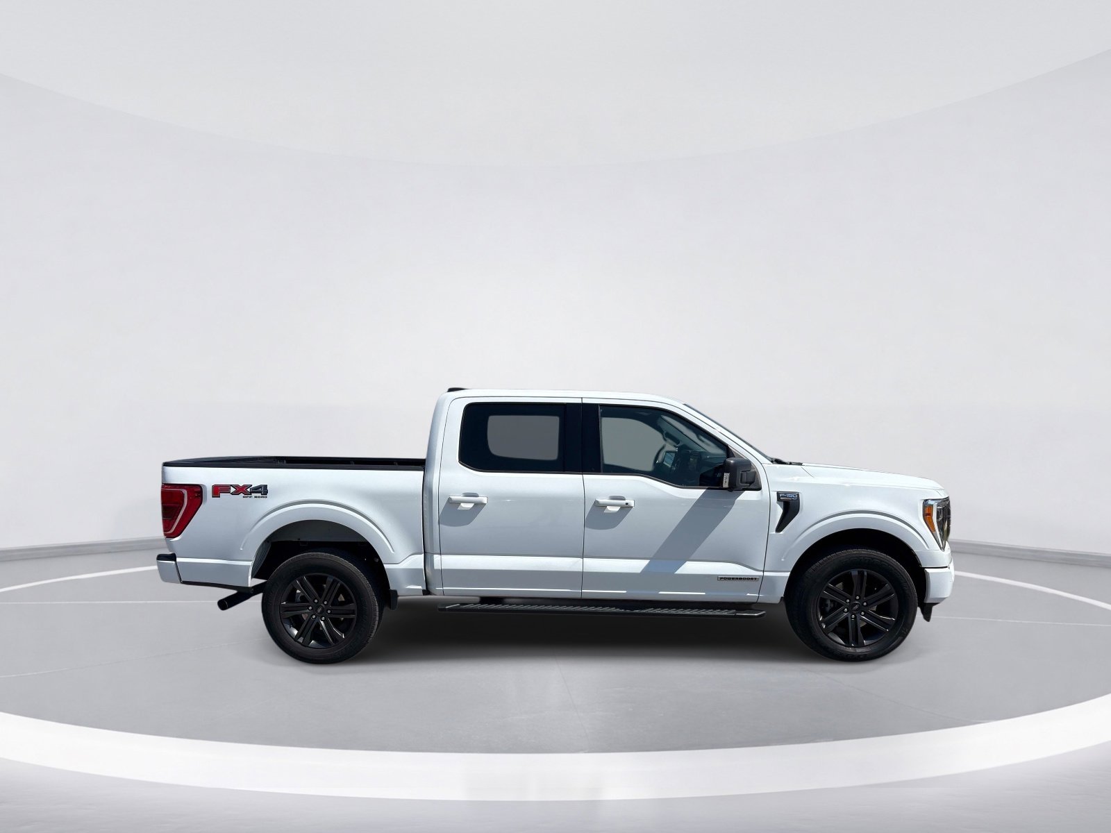 2021 Ford F-150 XLT photo 3