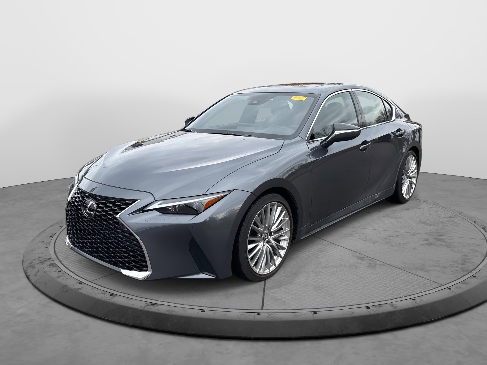 2023 Lexus IS 300 photo 3