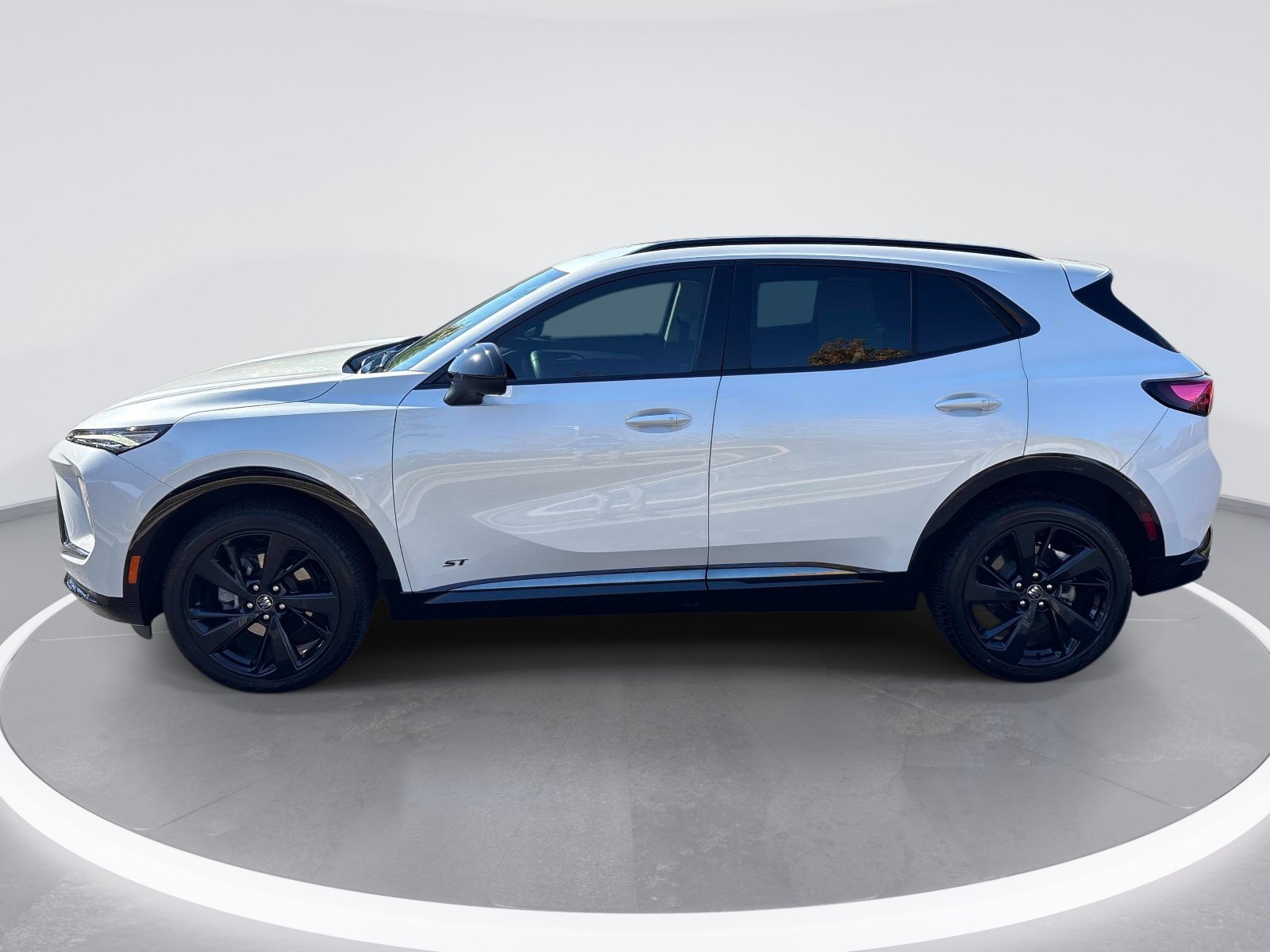 Used 2024 Buick Envision Sport Touring SUV