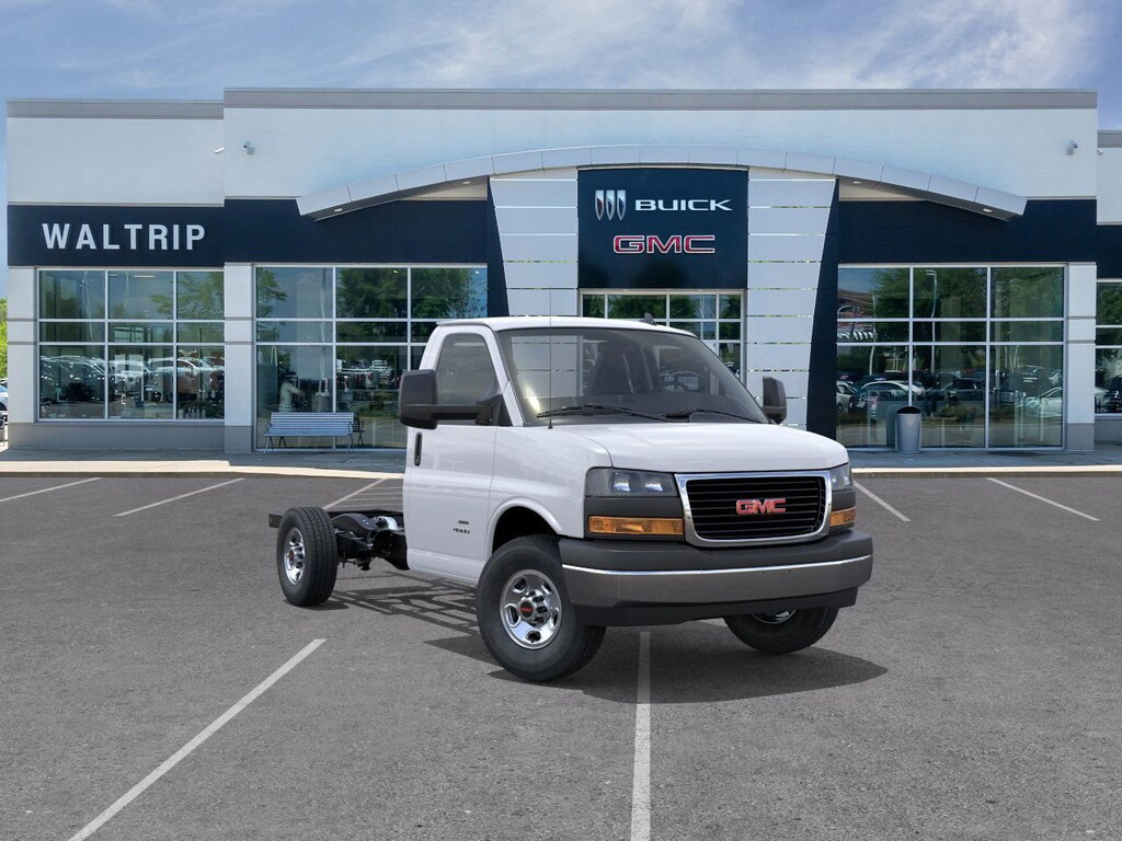 New 2025 GMC Savana Cutaway 3500 1WT Cutaway Van