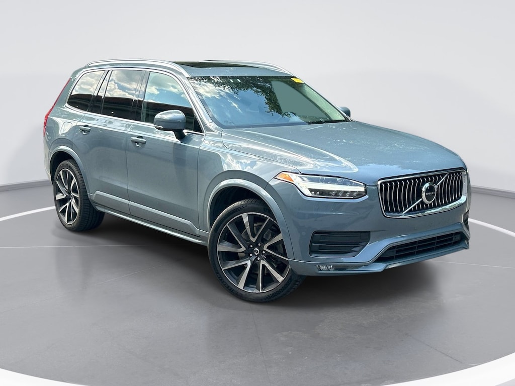 Used 2020 Volvo XC90 T6 Momentum 7 Passenger SUV