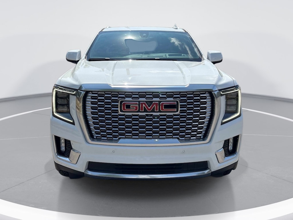 Used 2021 GMC Yukon XL Denali SUV