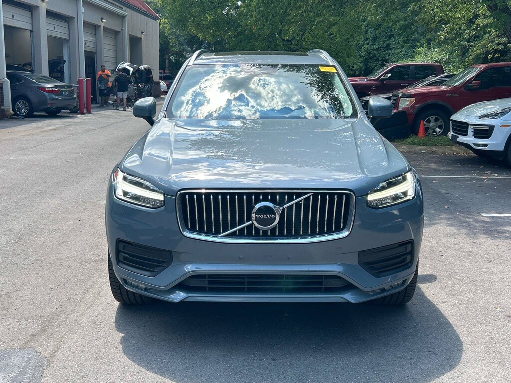 Used 2020 Volvo XC90 T6 Momentum 7 Passenger SUV