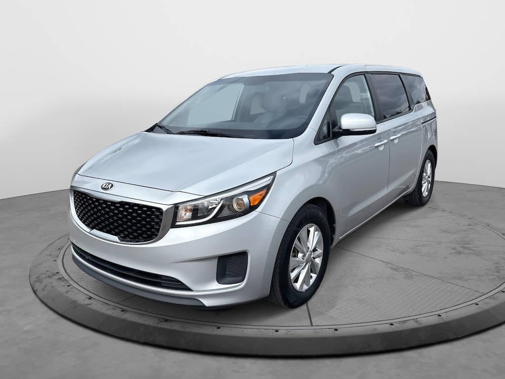 Used 2018 Kia Sedona LX Van Passenger Van