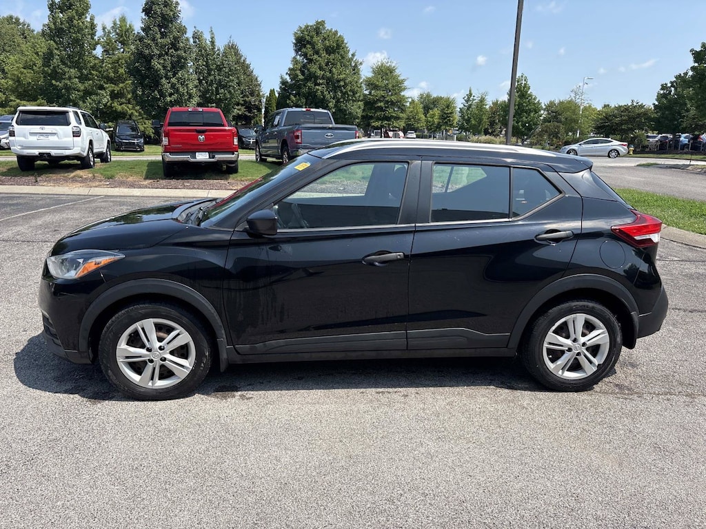 Used 2019 Nissan Kicks S SUV