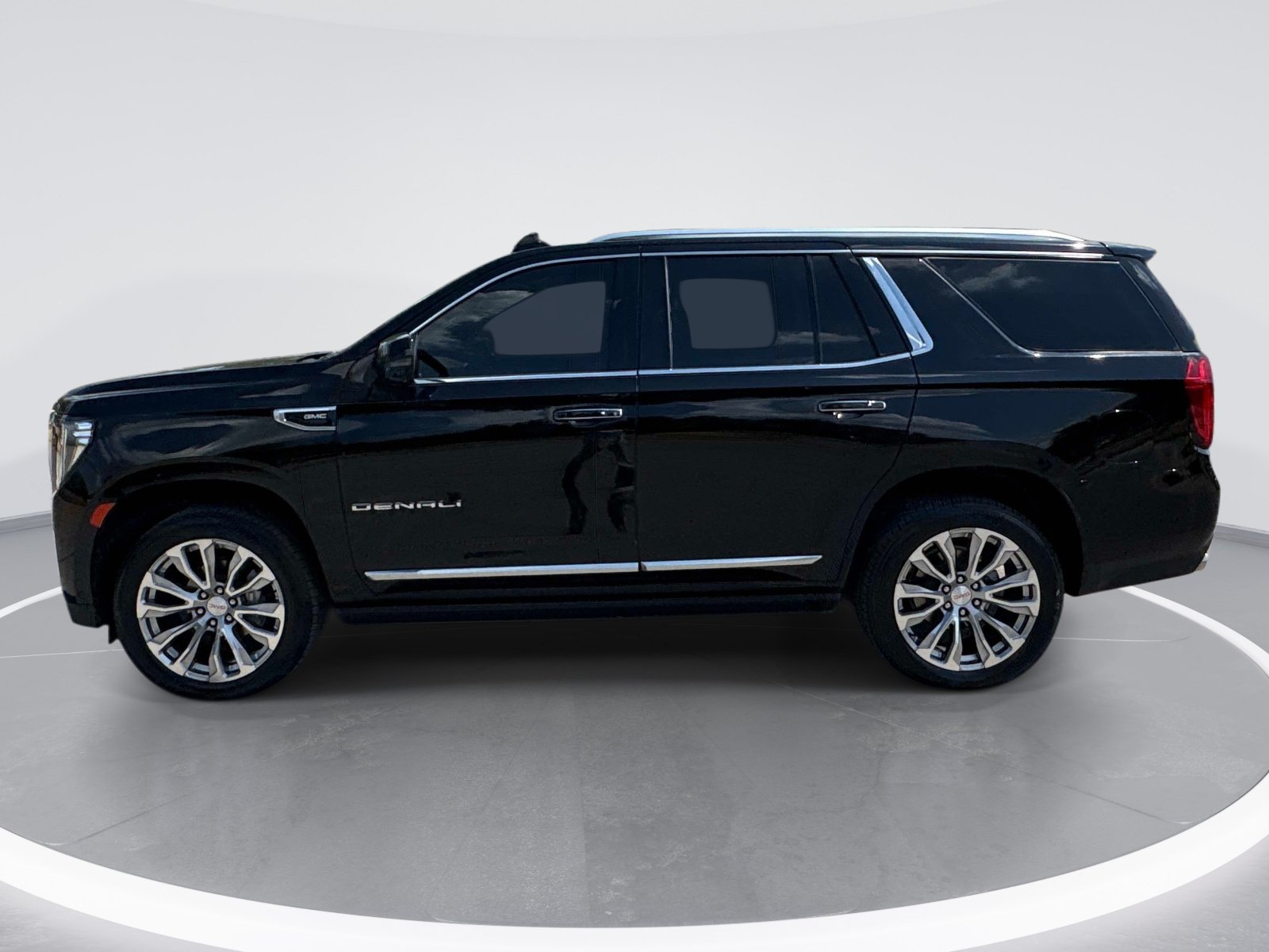 Used 2024 GMC Yukon Denali SUV