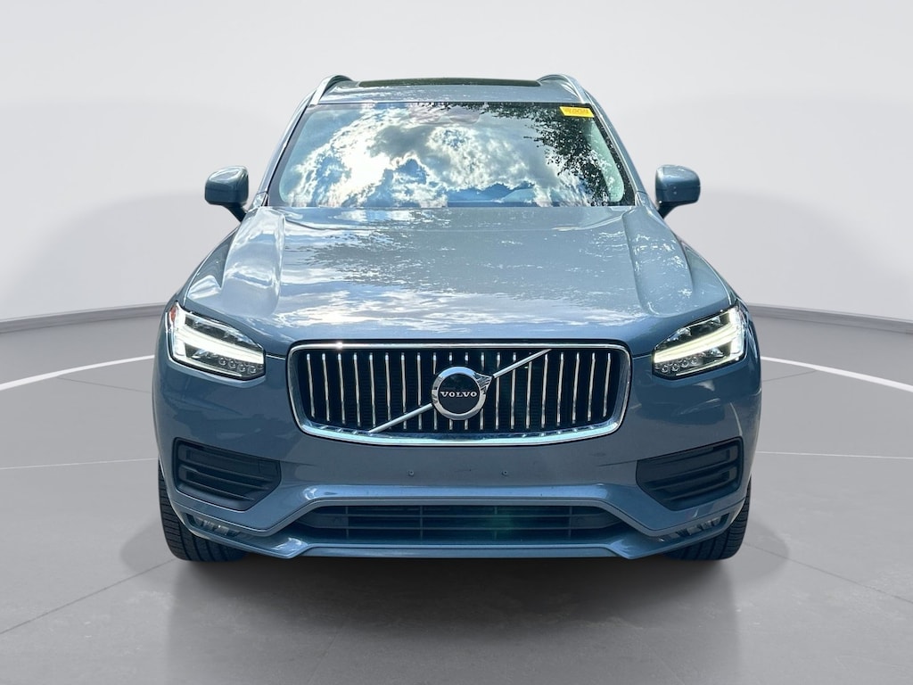 Used 2020 Volvo XC90 T6 Momentum 7 Passenger SUV