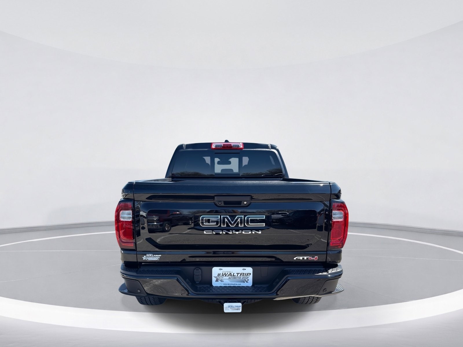 2024 GMC Canyon AT4 photo 6