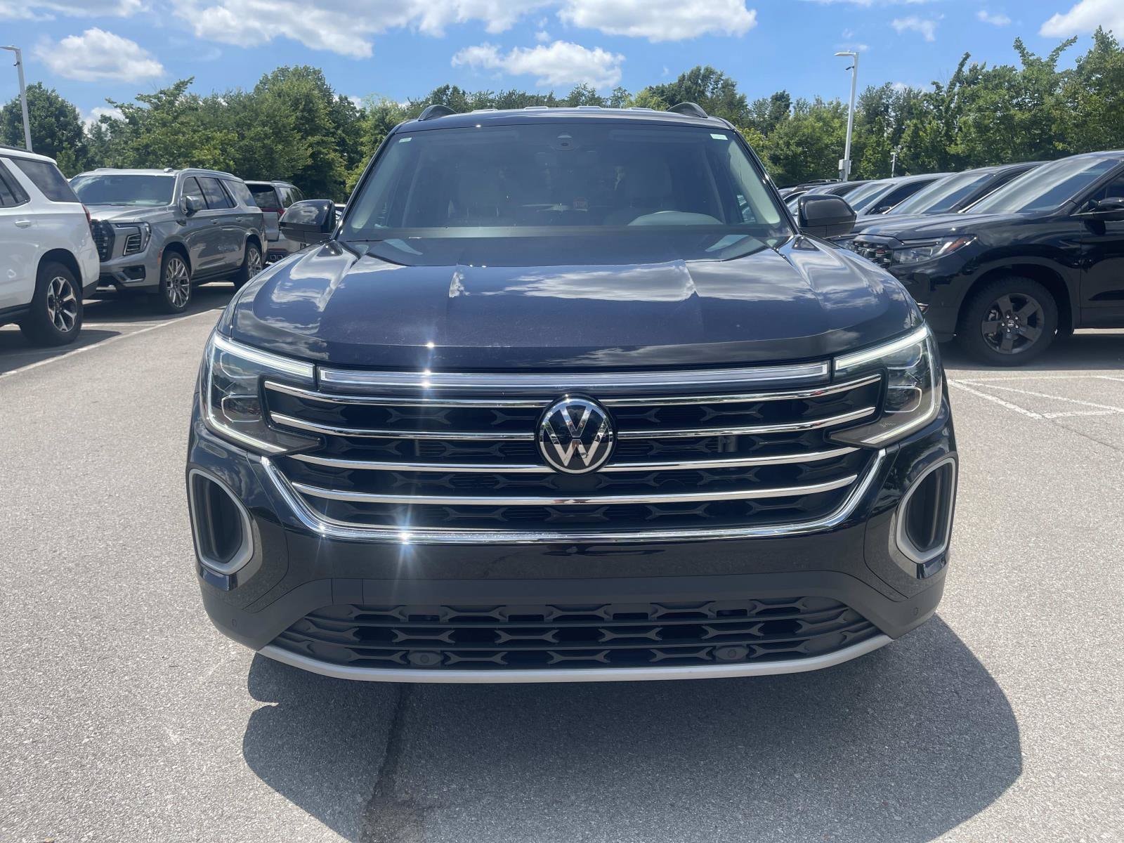 Volkswagen Atlas 2.0T SE W/Technology
