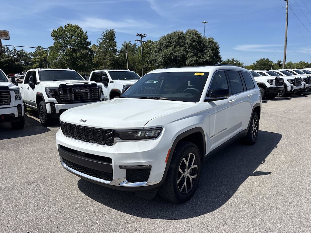 Used 2023 Jeep Grand Cherokee L Limited 4x4 SUV