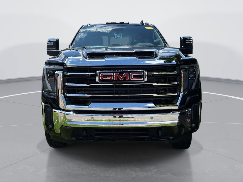 Used 2025 GMC Sierra 2500 HD SLT Truck Crew Cab