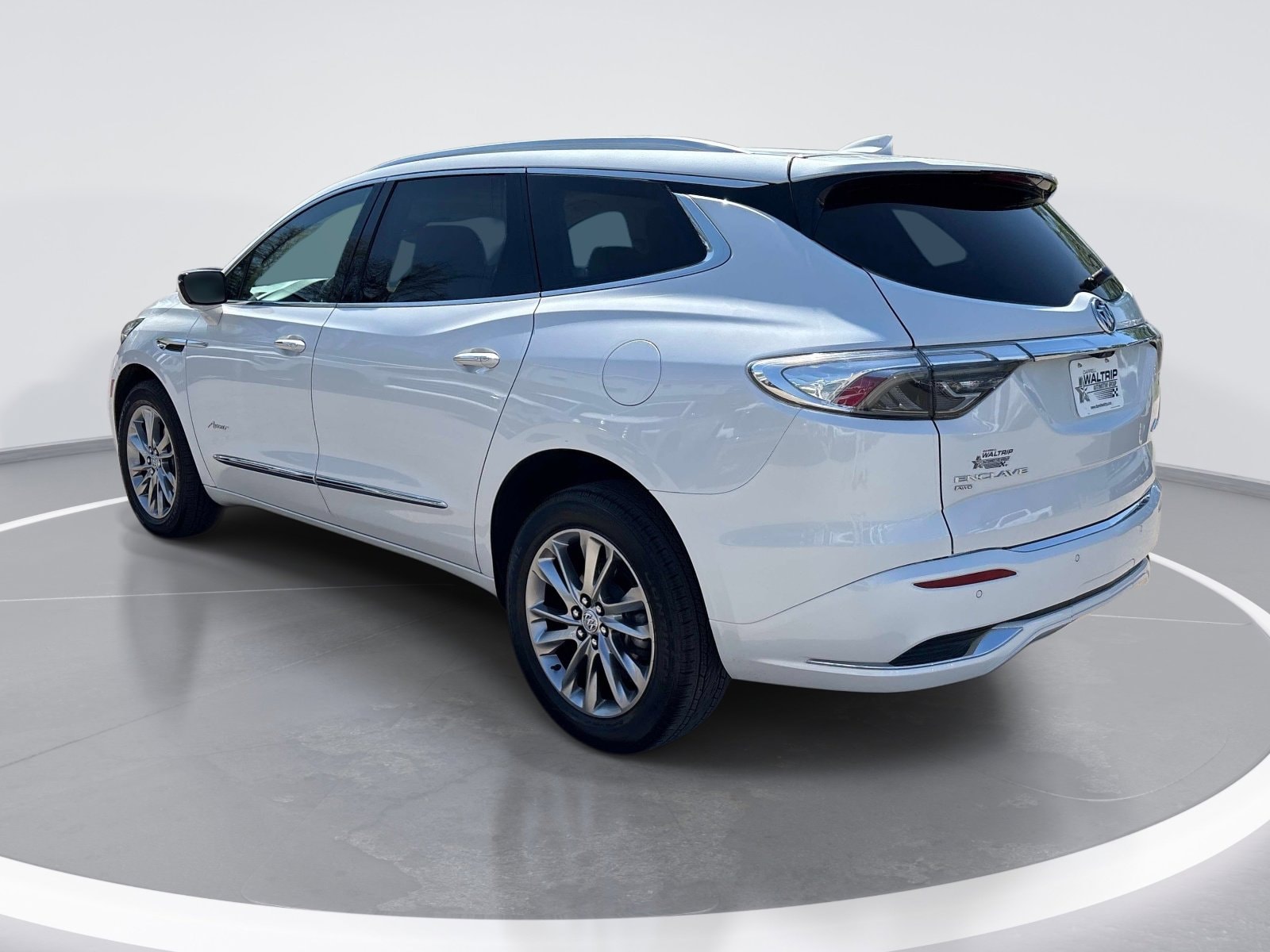 2023 Buick Enclave Avenir photo 4