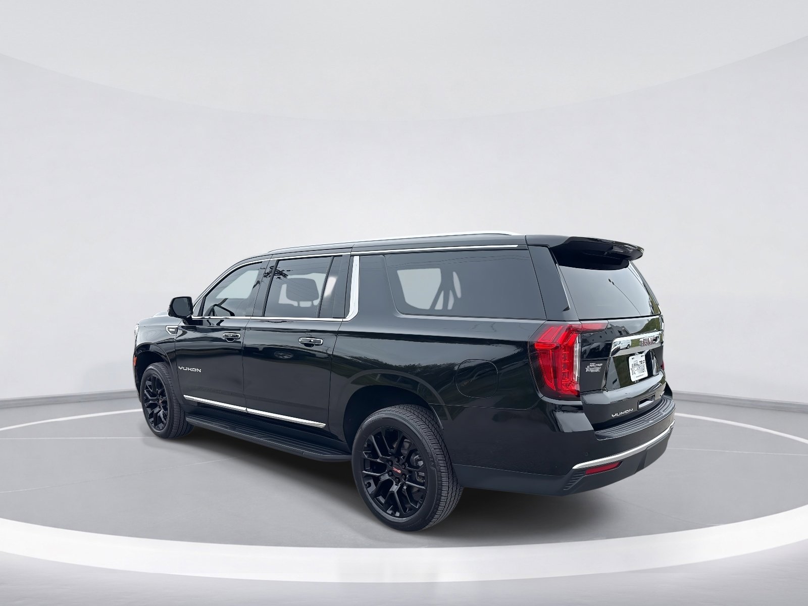 2022 GMC Yukon XL SLT photo 5