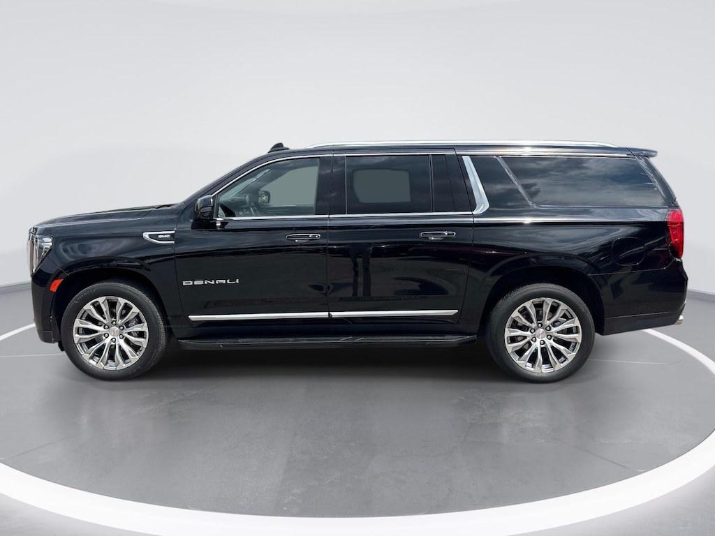 Used 2023 GMC Yukon XL Denali SUV