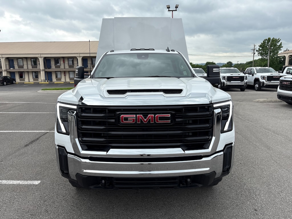 New 2025 GMC Sierra 3500 HD Chassis Cab Pro Truck