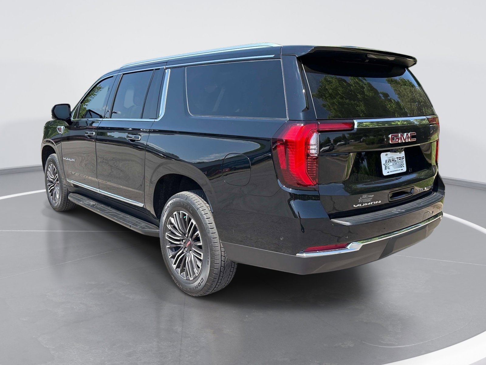 2025 GMC Yukon XL Elevation photo 5