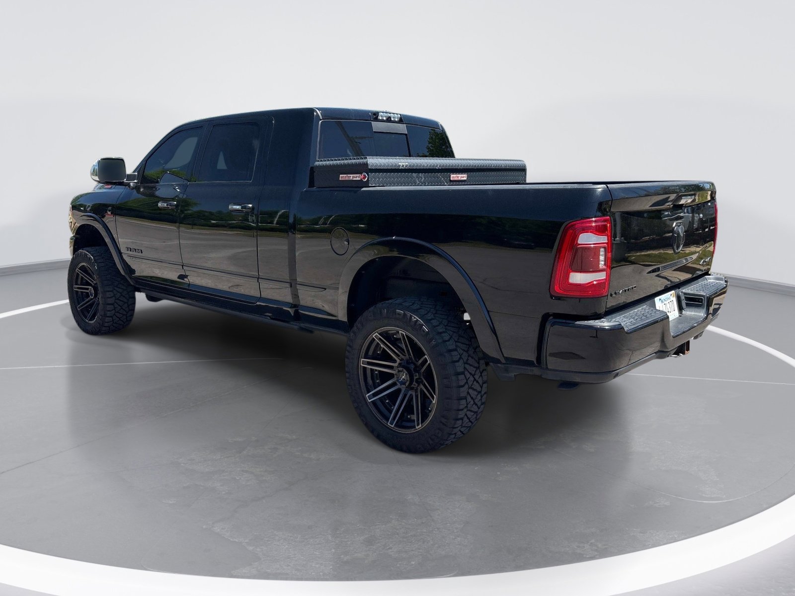 2020 Ram 2500 Limited Mega Cab 4x4 64 Box photo 4