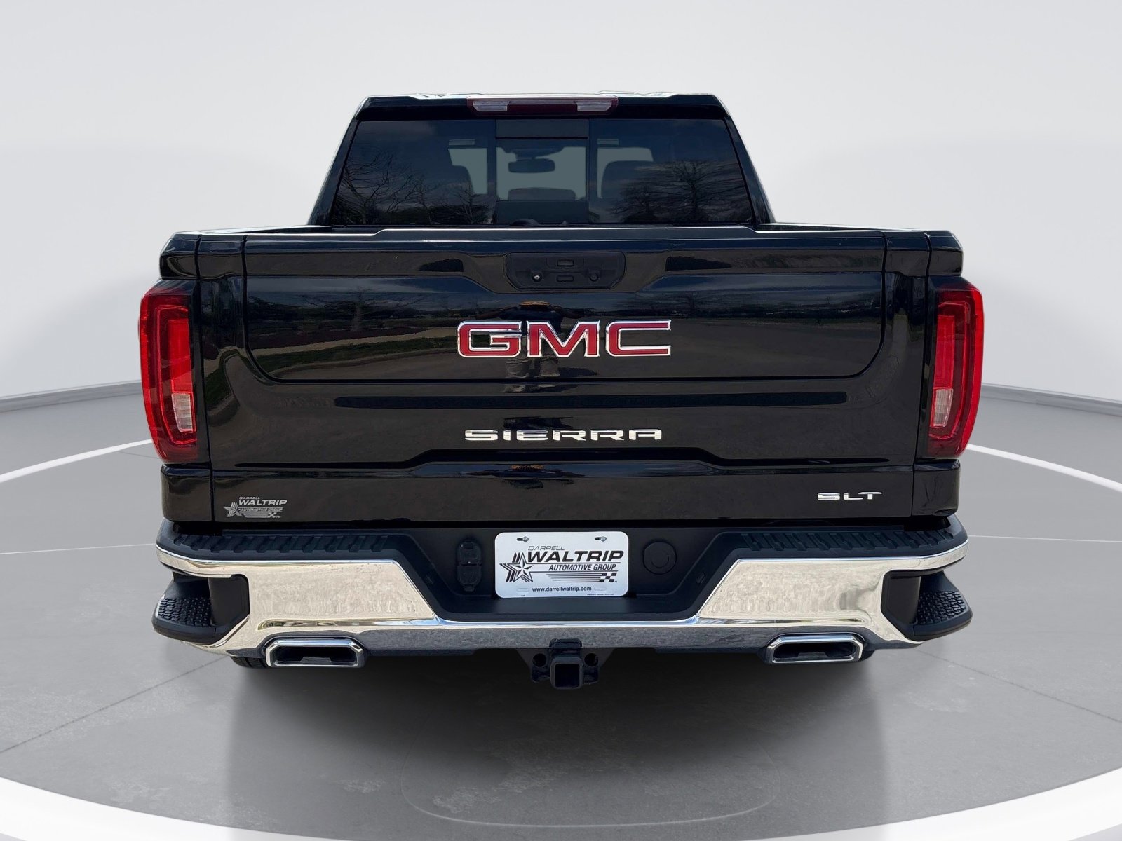 2023 GMC Sierra 1500 SLT photo 6