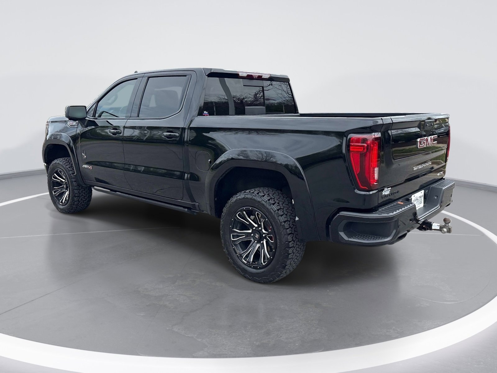 2023 GMC Sierra 1500 AT4 photo 5