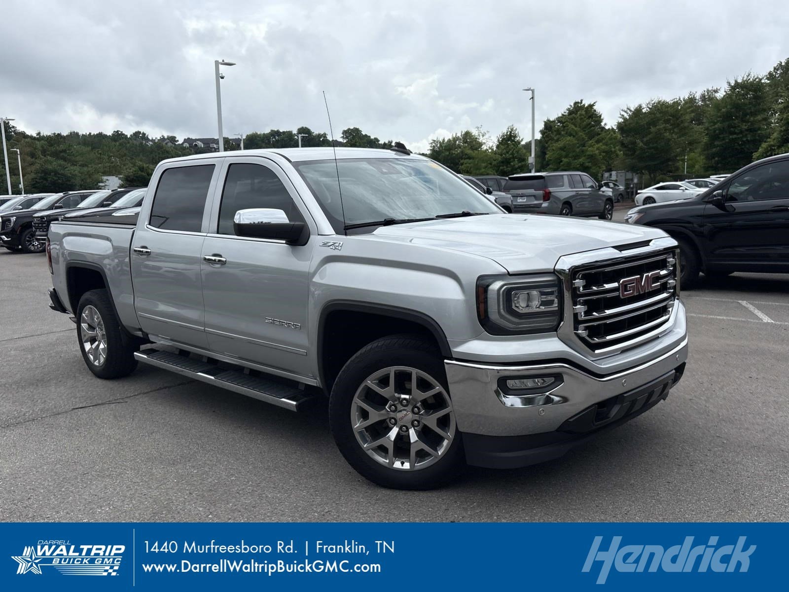 2018 GMC Sierra 4WD Crew Cab Standard Box SLT's photo