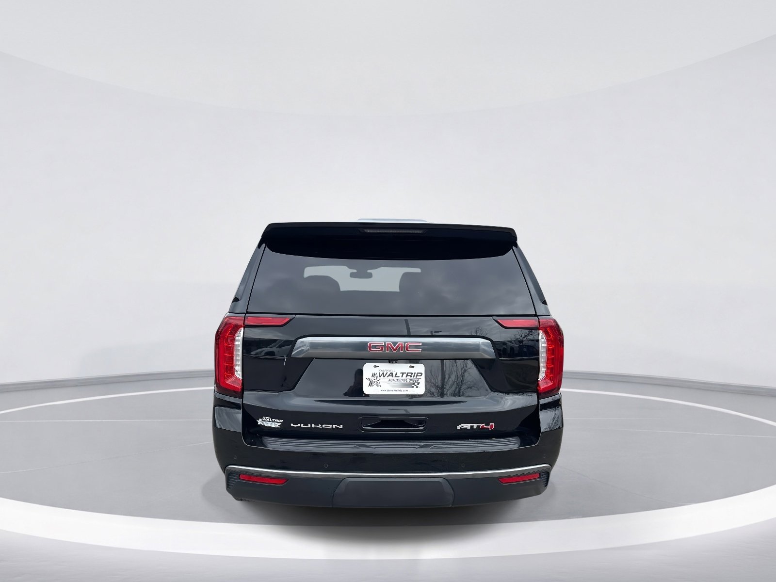 2022 GMC Yukon AT4 photo 6