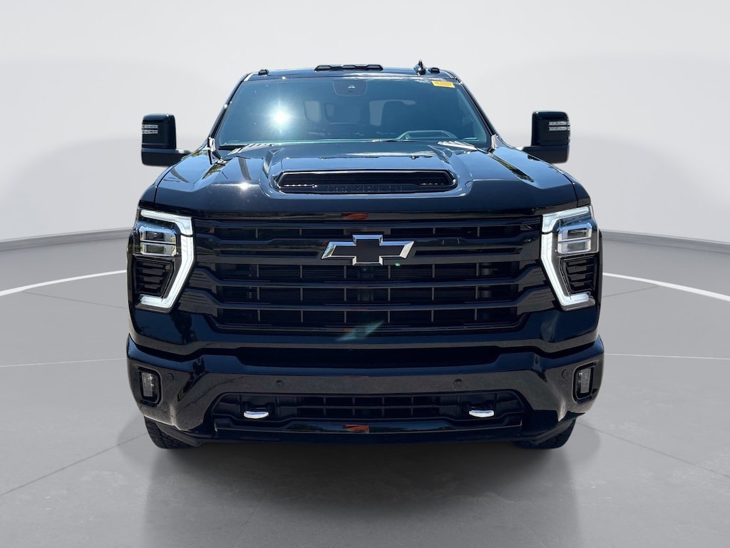 Used 2025 Chevrolet Silverado 2500 HD High Country Truck Crew Cab