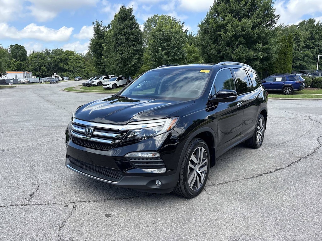 Used 2018 Honda Pilot Touring SUV