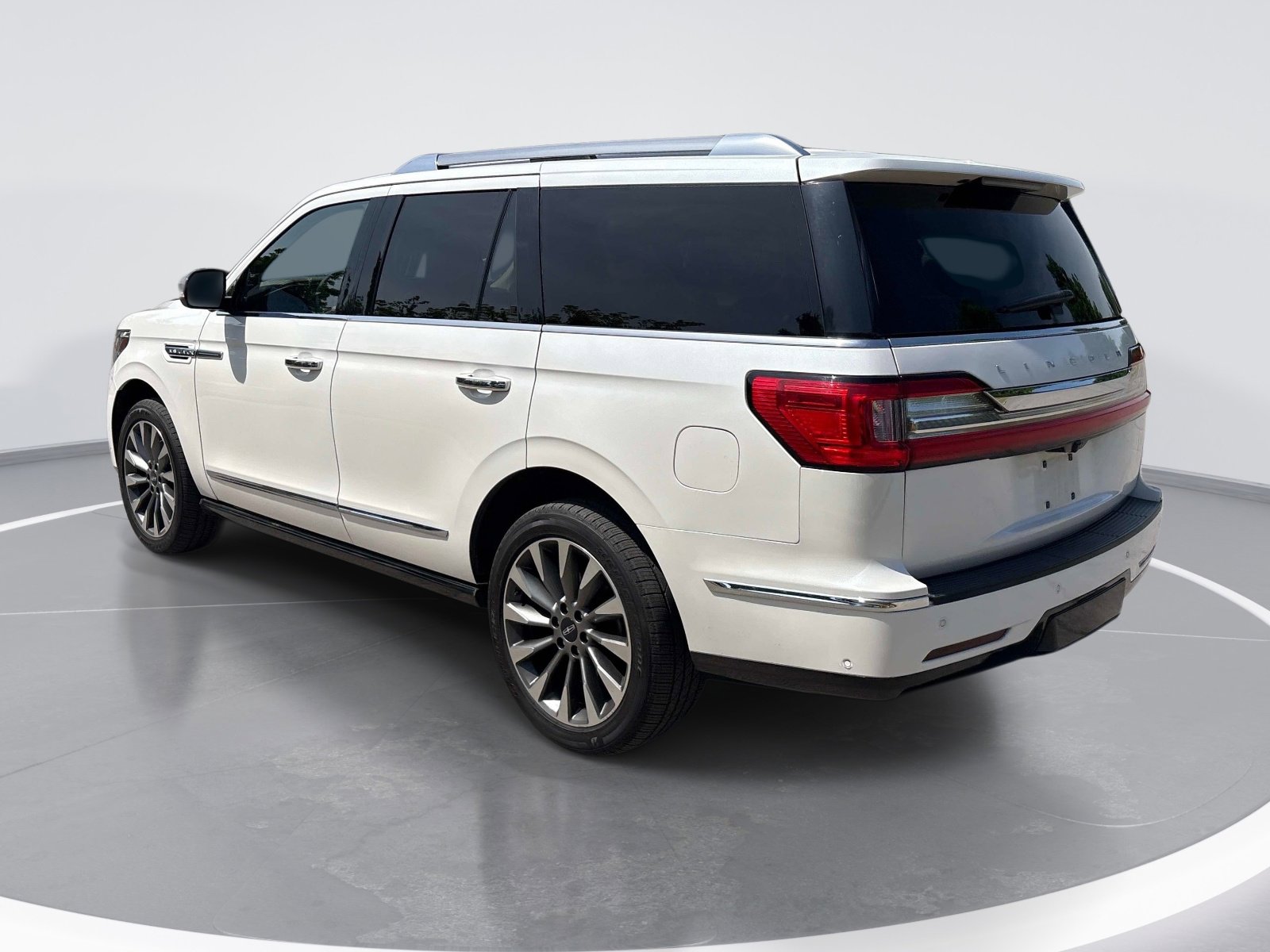 2019 Lincoln Navigator Select photo 5