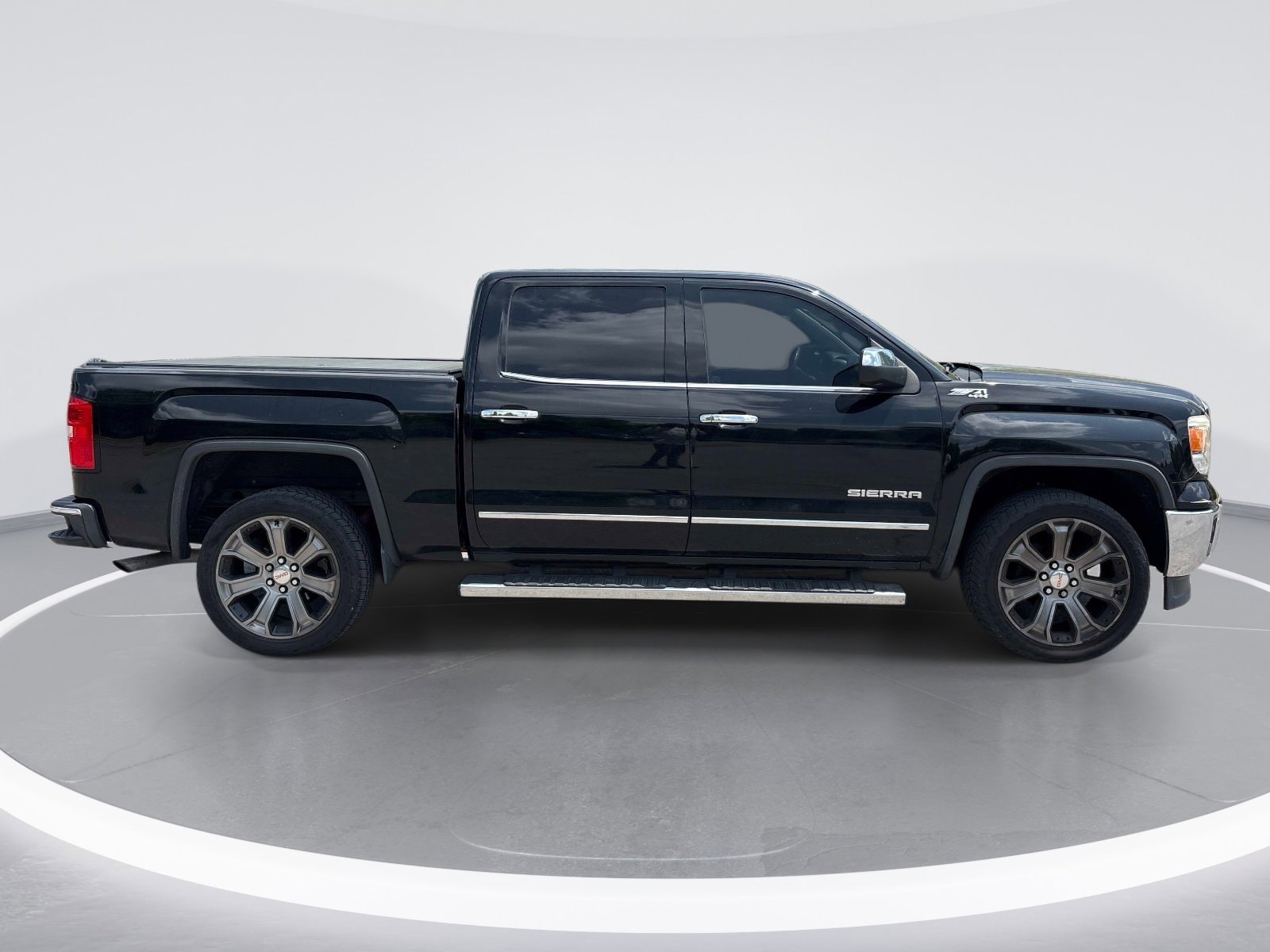 2015 GMC Sierra 1500 SLT photo 3
