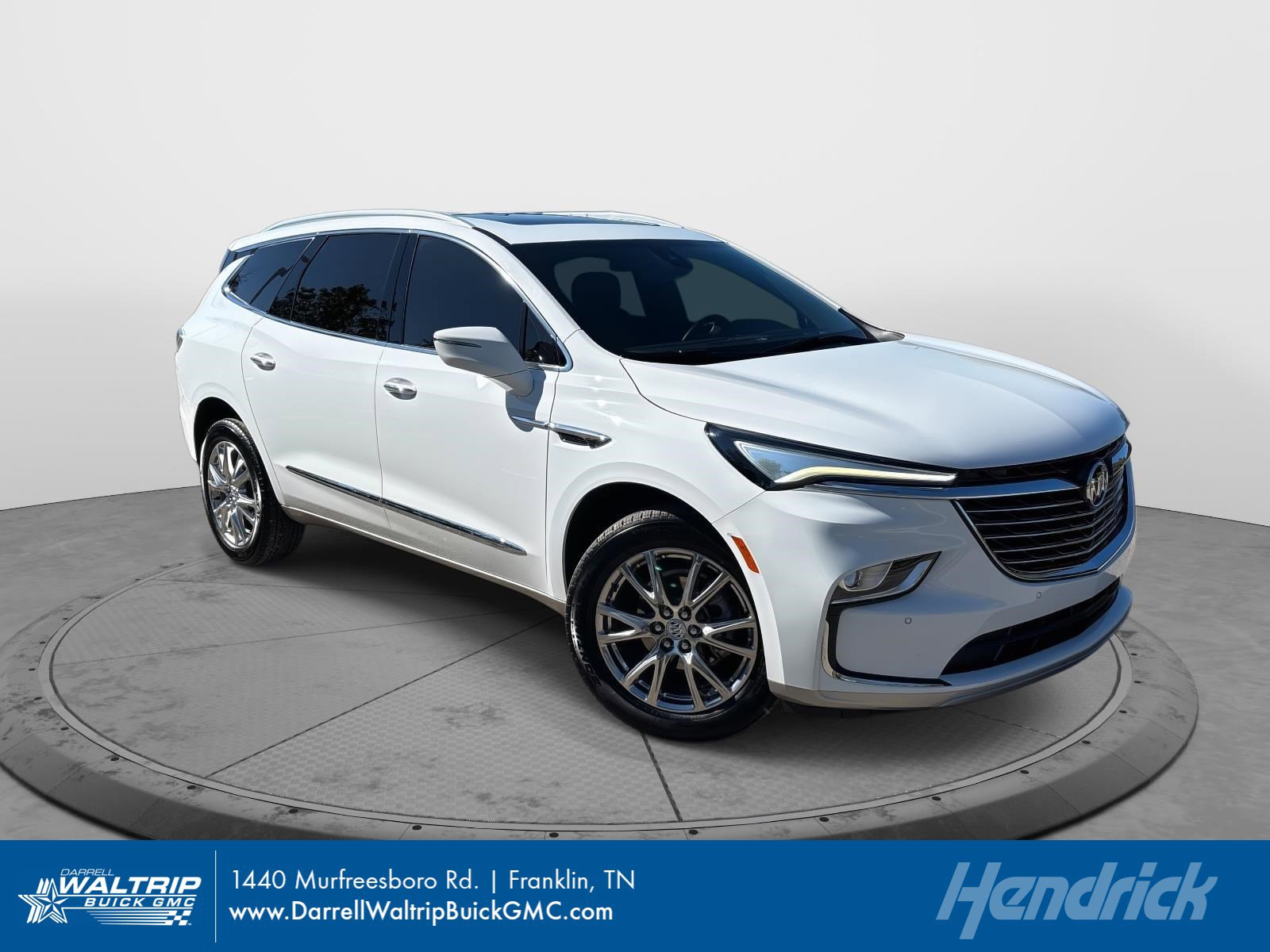 2023 Buick Enclave Essence's photo