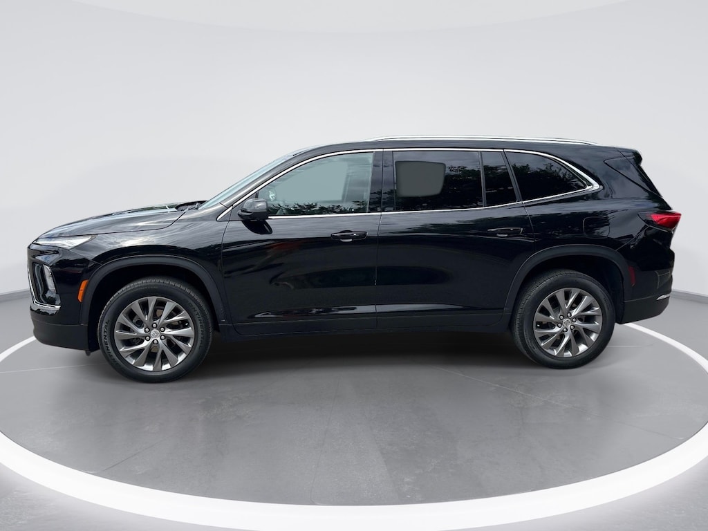 Used 2025 Buick Enclave Preferred SUV