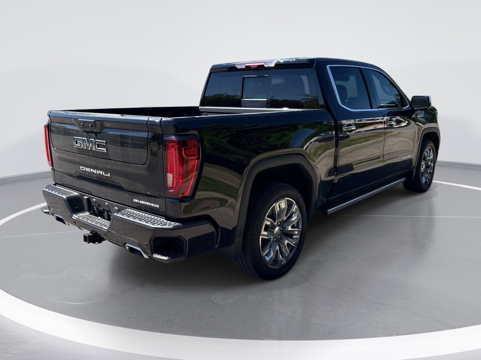 2024 GMC Sierra 1500 Denali photo 6
