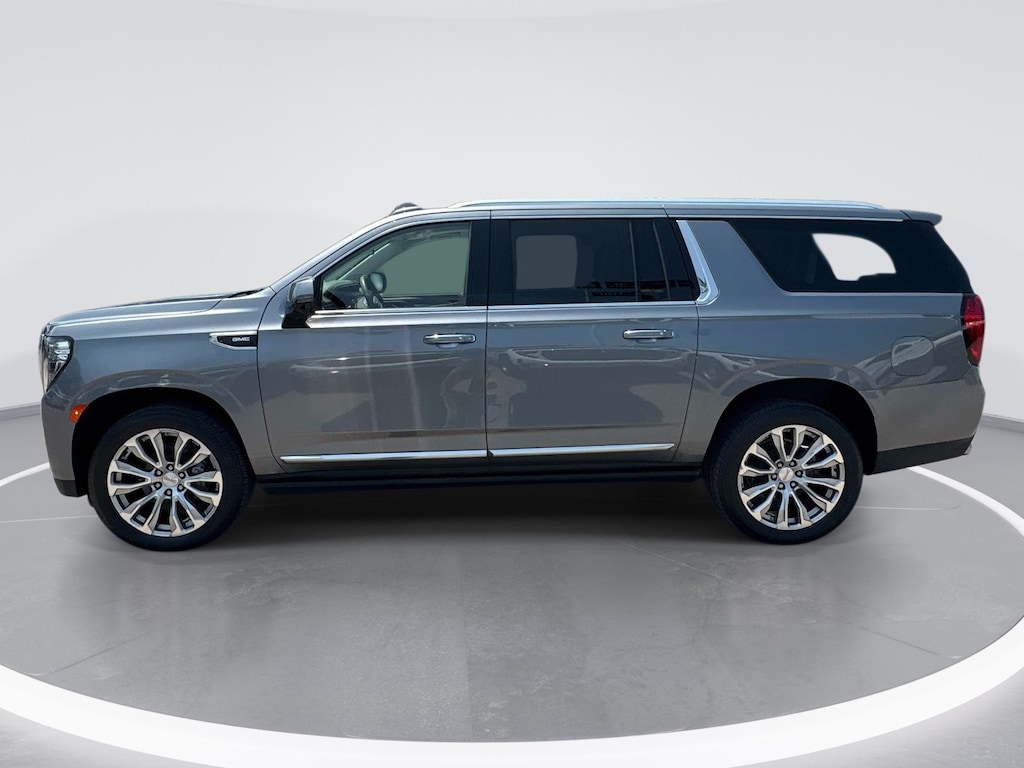 Used 2022 GMC Yukon XL Denali SUV