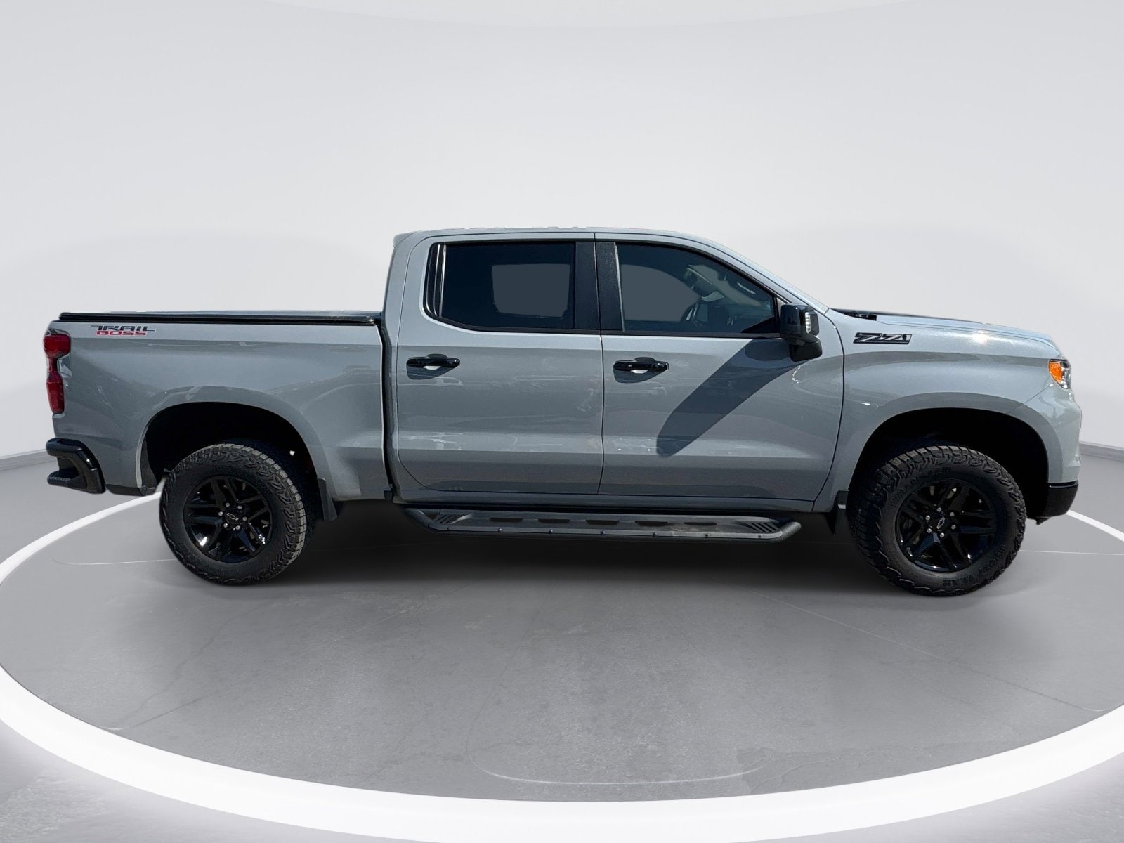 2024 Chevrolet Silverado 1500 LT Trail Boss photo 3