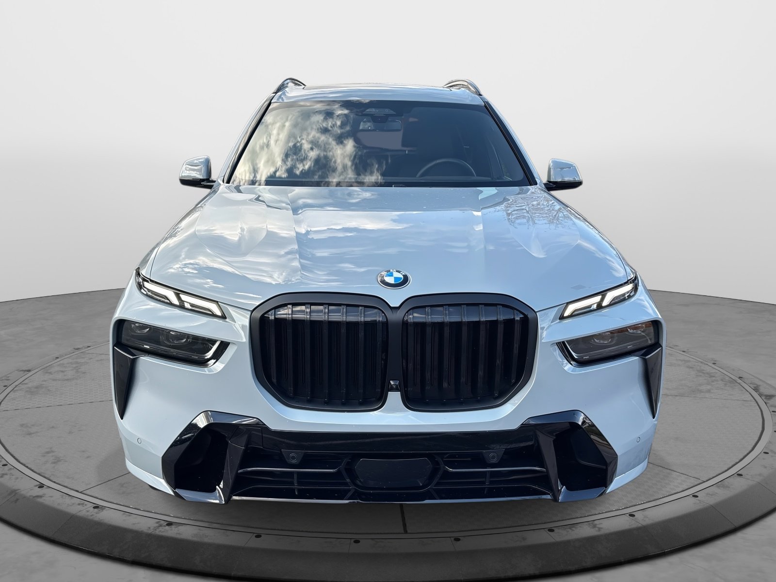 2024 Bmw X7 xDrive40i photo 2