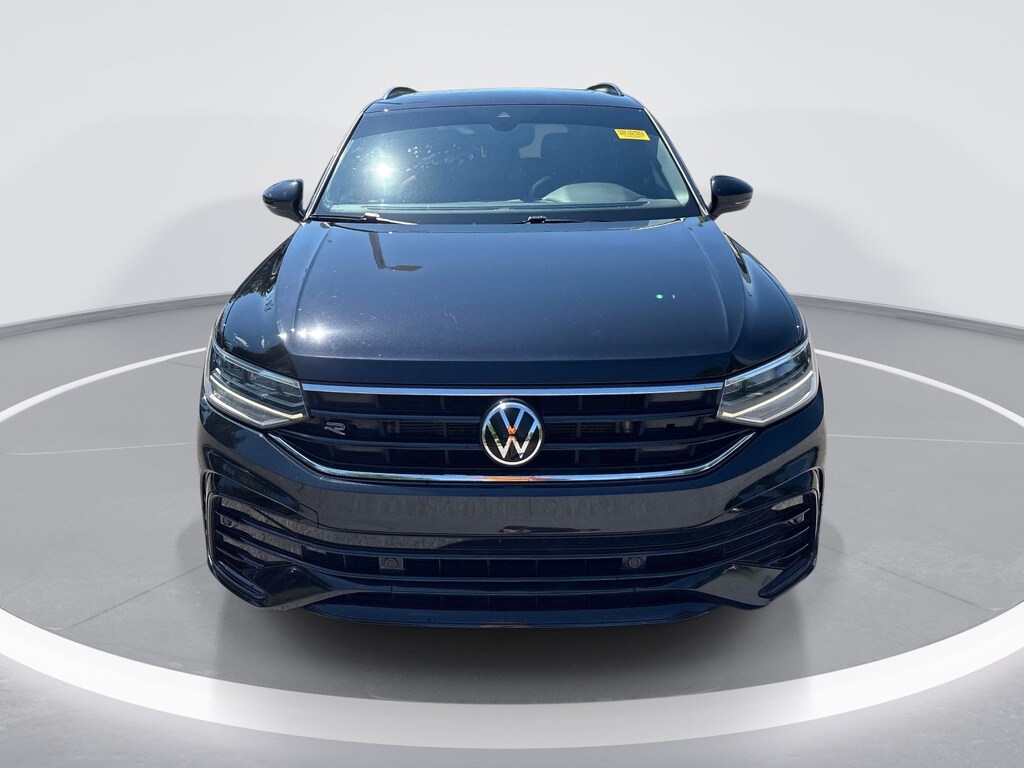 Used 2024 Volkswagen Tiguan 2.0T SE R-Line Black SUV
