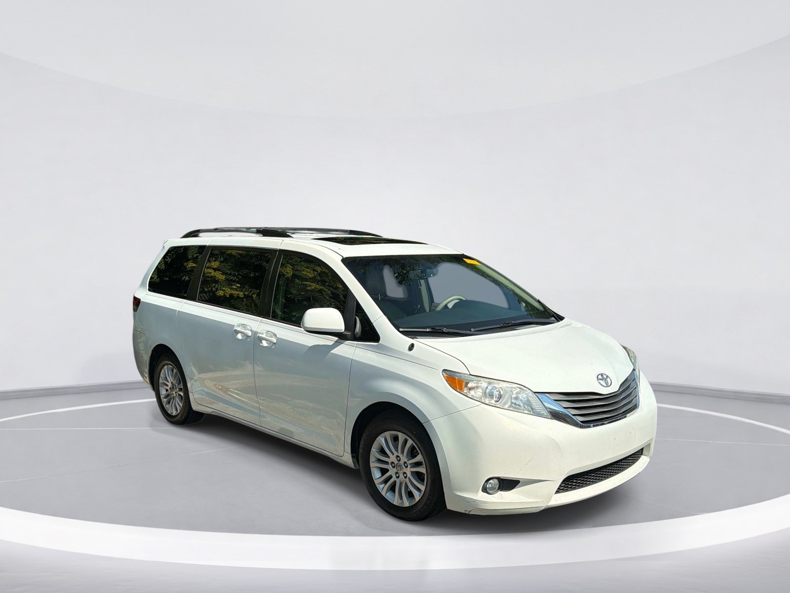 Used 2012 Toyota Sienna XLE with VIN 5TDYK3DC1CS195854 for sale in Franklin, TN