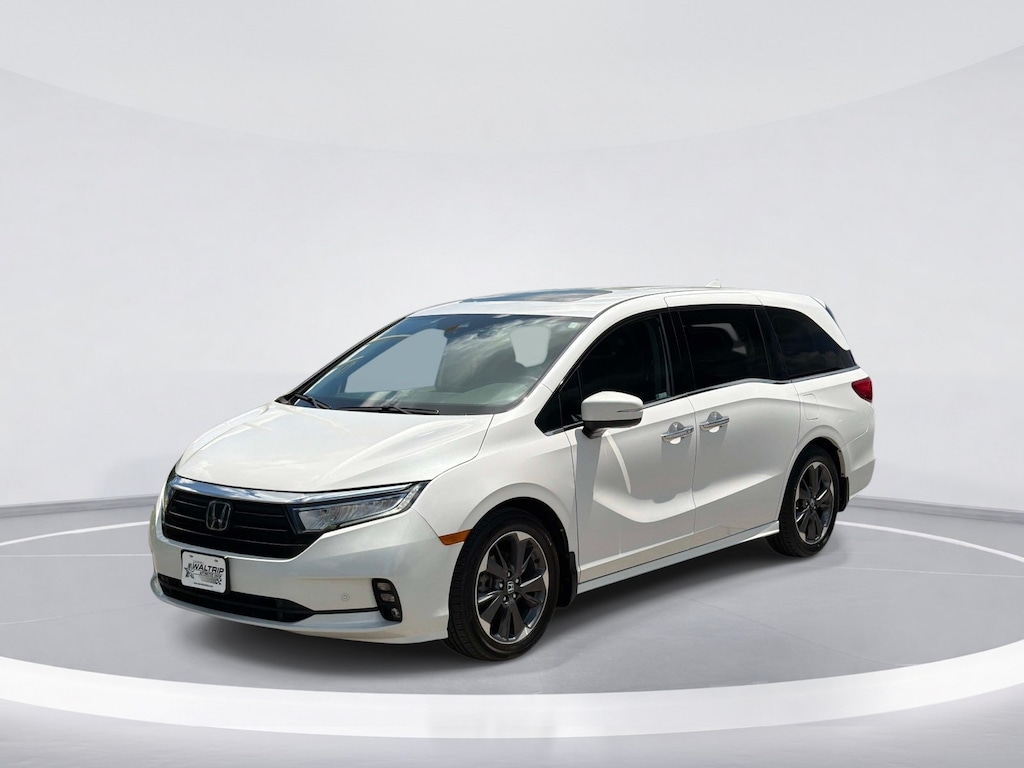 Certified 2023 Honda Odyssey Elite Minivan