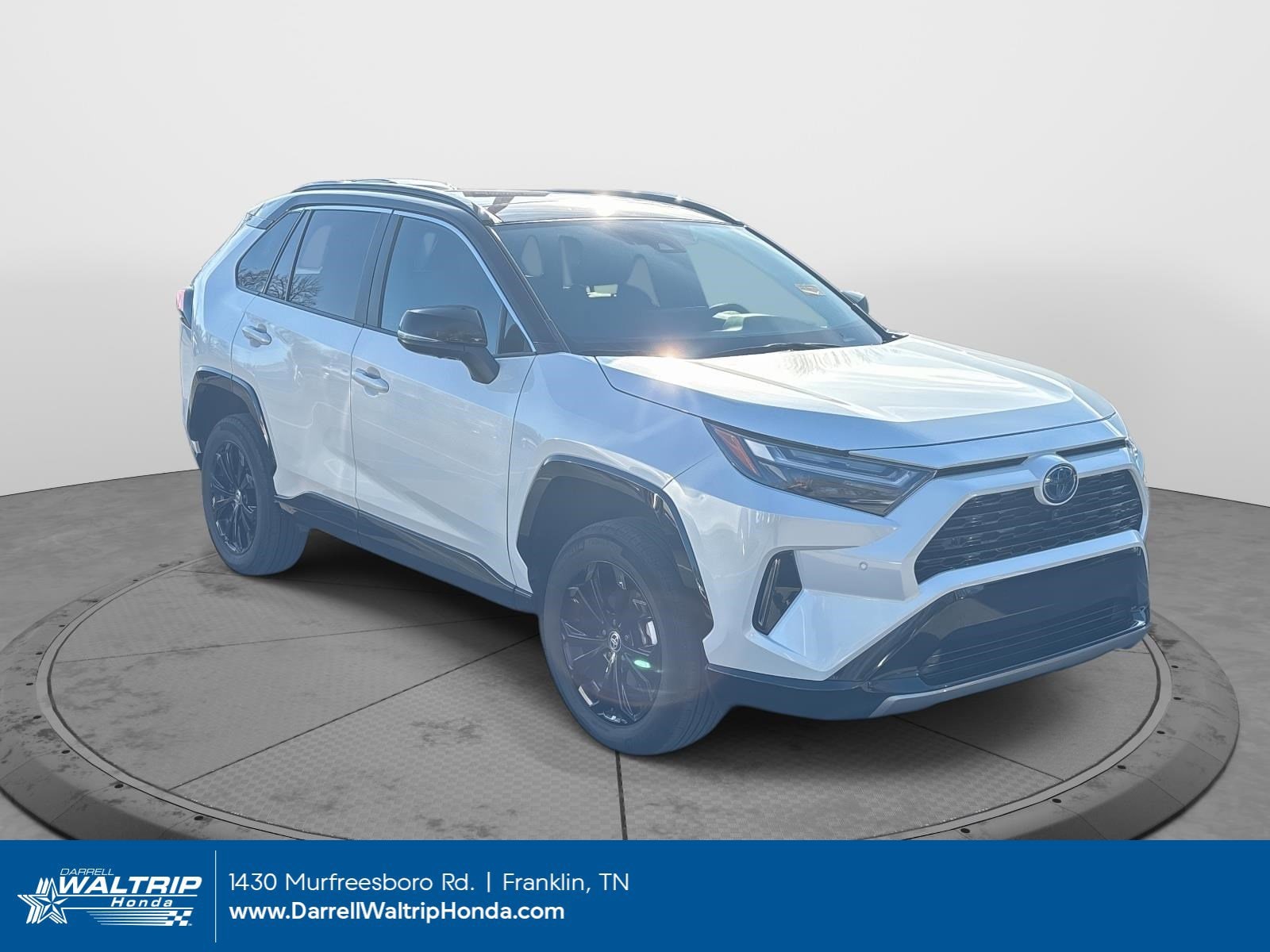 2023 Toyota RAV4 XSE
