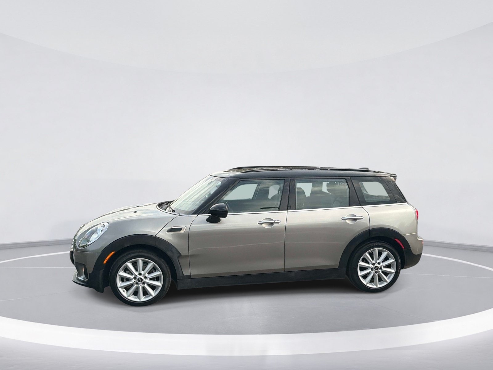 MINI Cooper Clubman