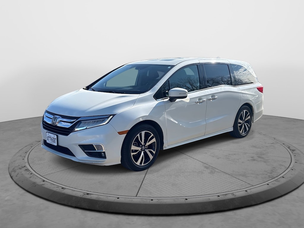 Certified 2018 Honda Odyssey Elite Minivan