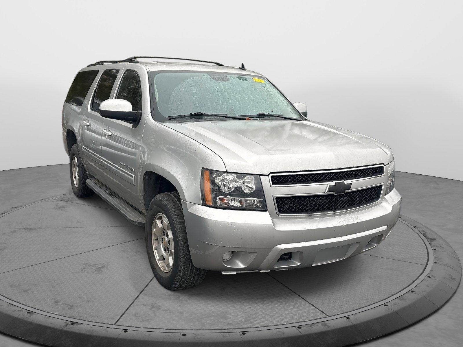 Used 2011 Chevrolet Suburban LS with VIN 1GNSKHE34BR151966 for sale in Franklin, TN