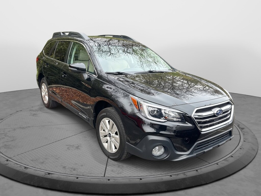 Used 2018 Subaru Outback Premium SUV