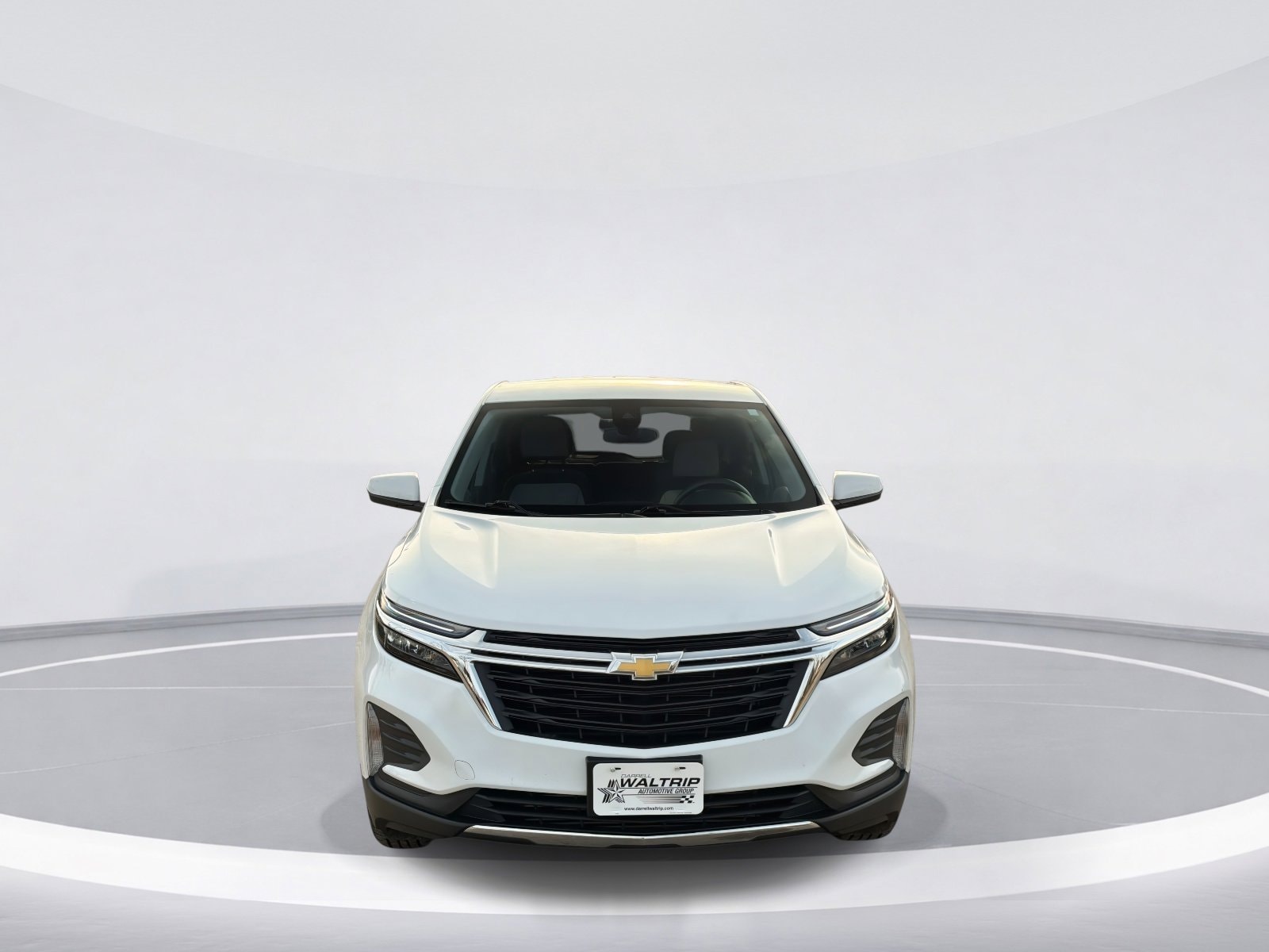 2023 Chevrolet Equinox LT photo 2