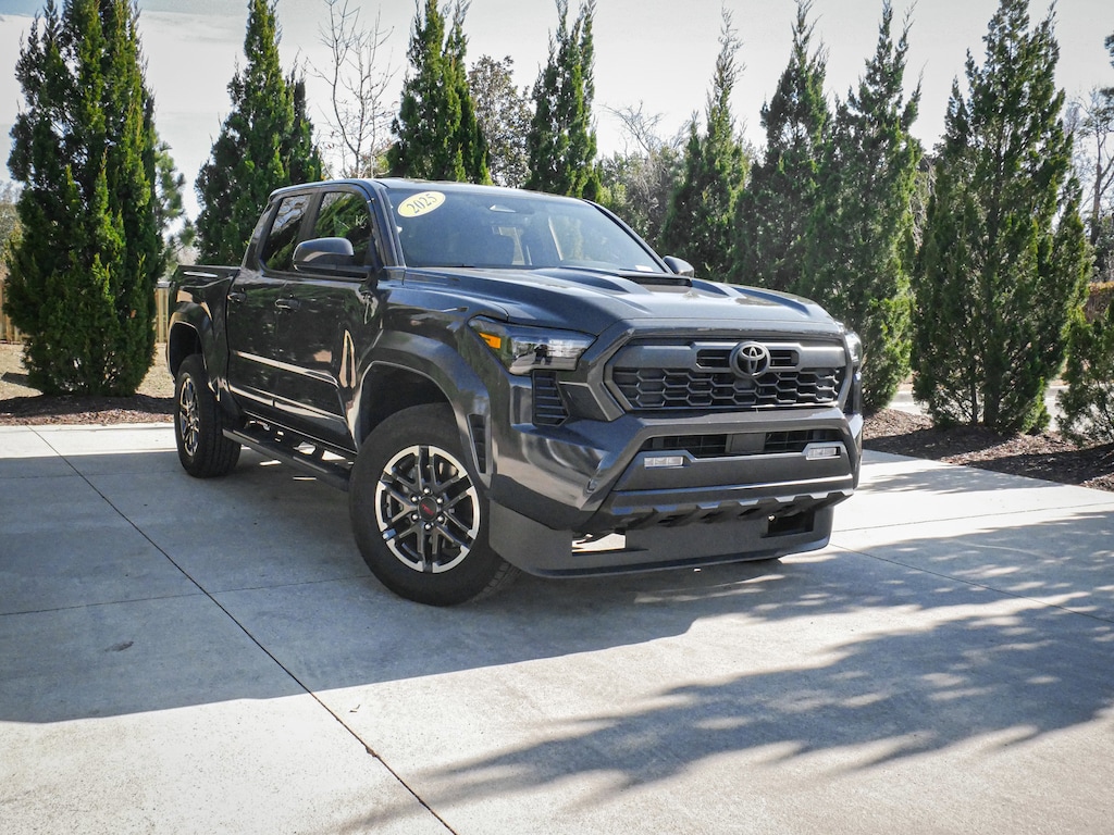 Certified 2025 Toyota Tacoma TRD Sport Pickup